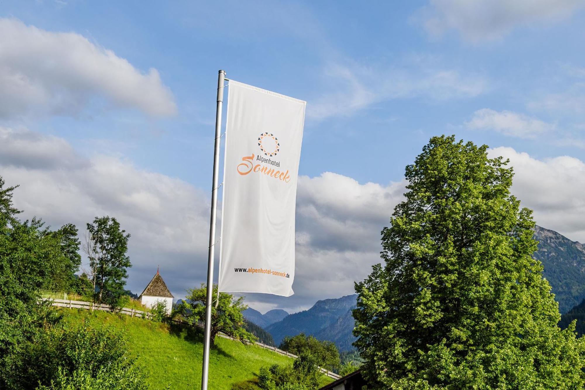 Alpenhotel Sonneck - Mit Bergbahnticket Hotel 3*