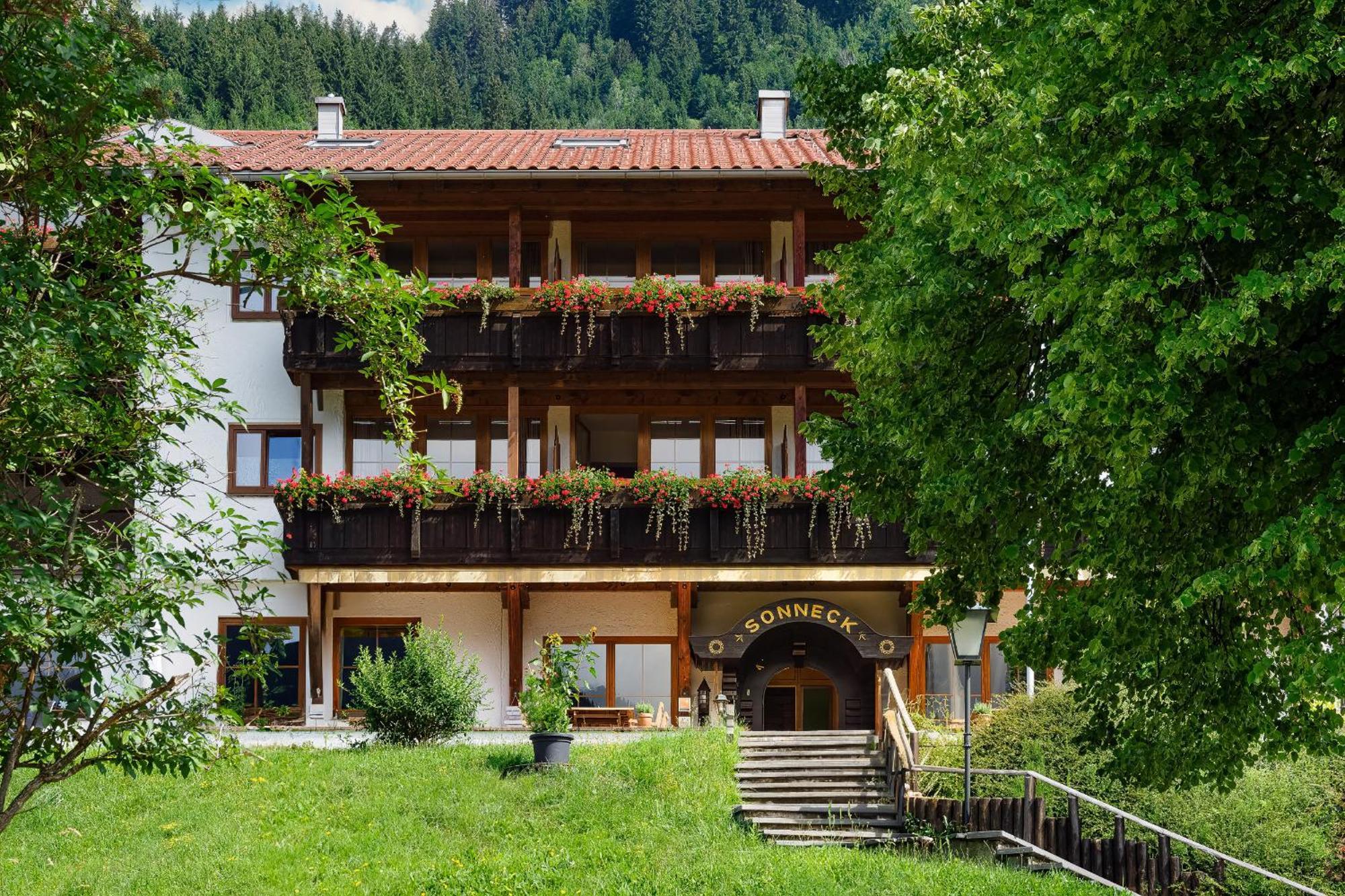 Hotel Alpenhotel Sonneck 3*