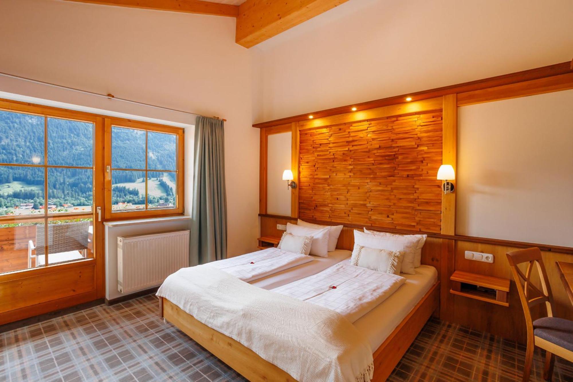 Hotel Alpenhotel Sonneck 3*
